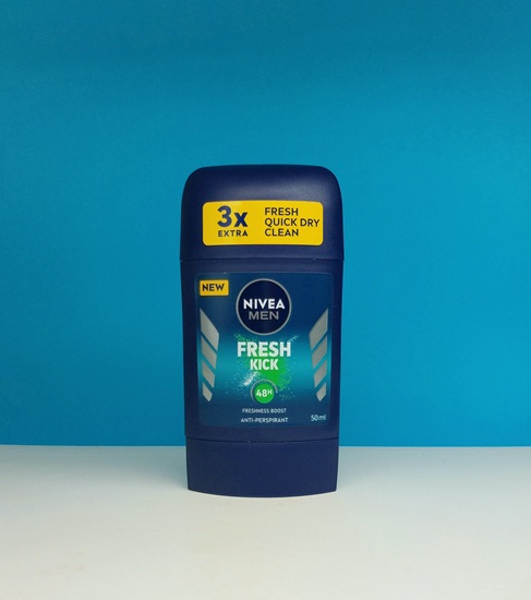 مام صابونی مردانه فرش کیک نیوا Nivea Fresh Kick Stick 50Ml